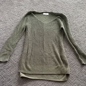 Long Sleeve V-Neck Rib Knit Sweater - Olive Green